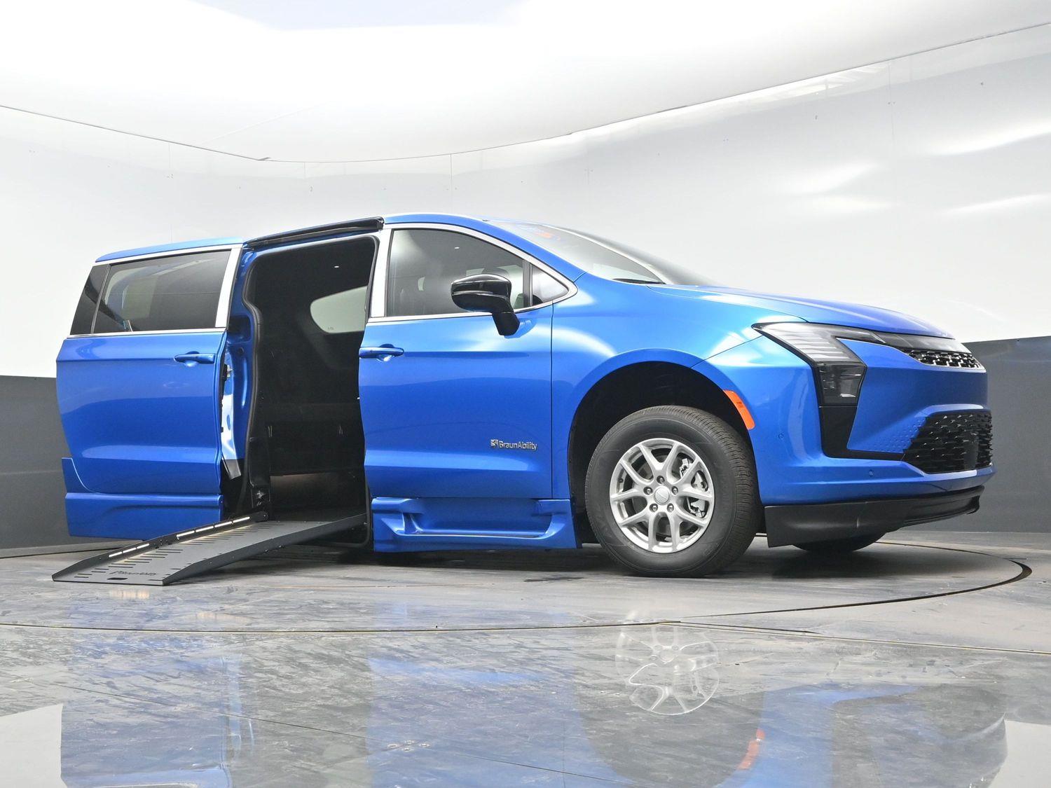 New 2027 Chrysler Pacifica Select