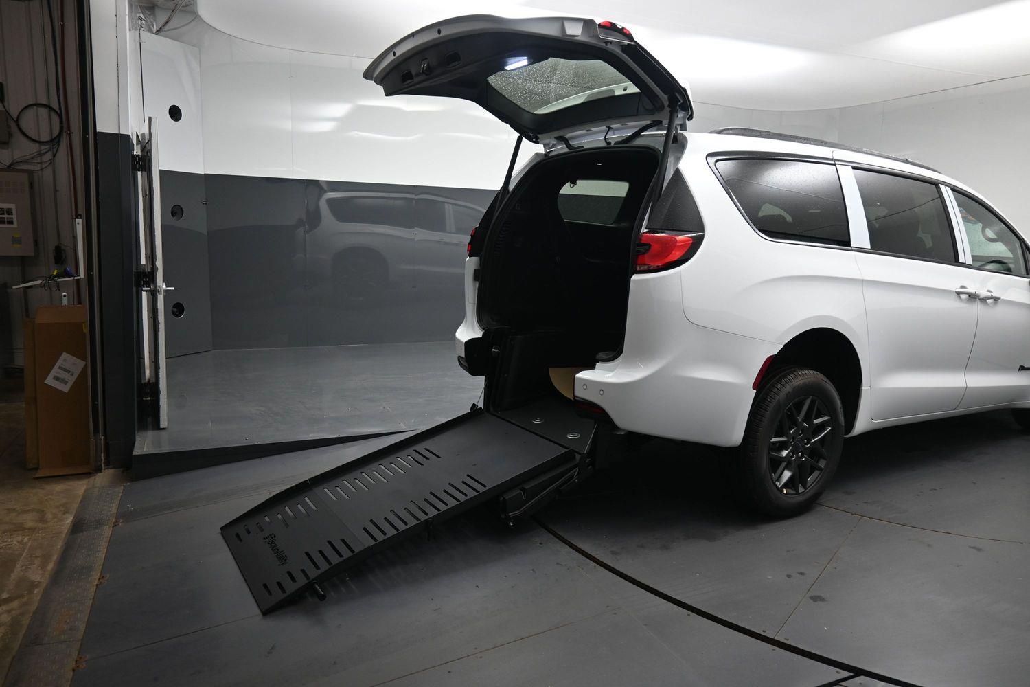 New 2027 Chrysler Pacifica Pacifica
