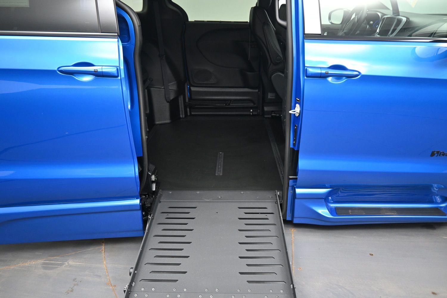 New 2027 Chrysler Pacifica Pacifica