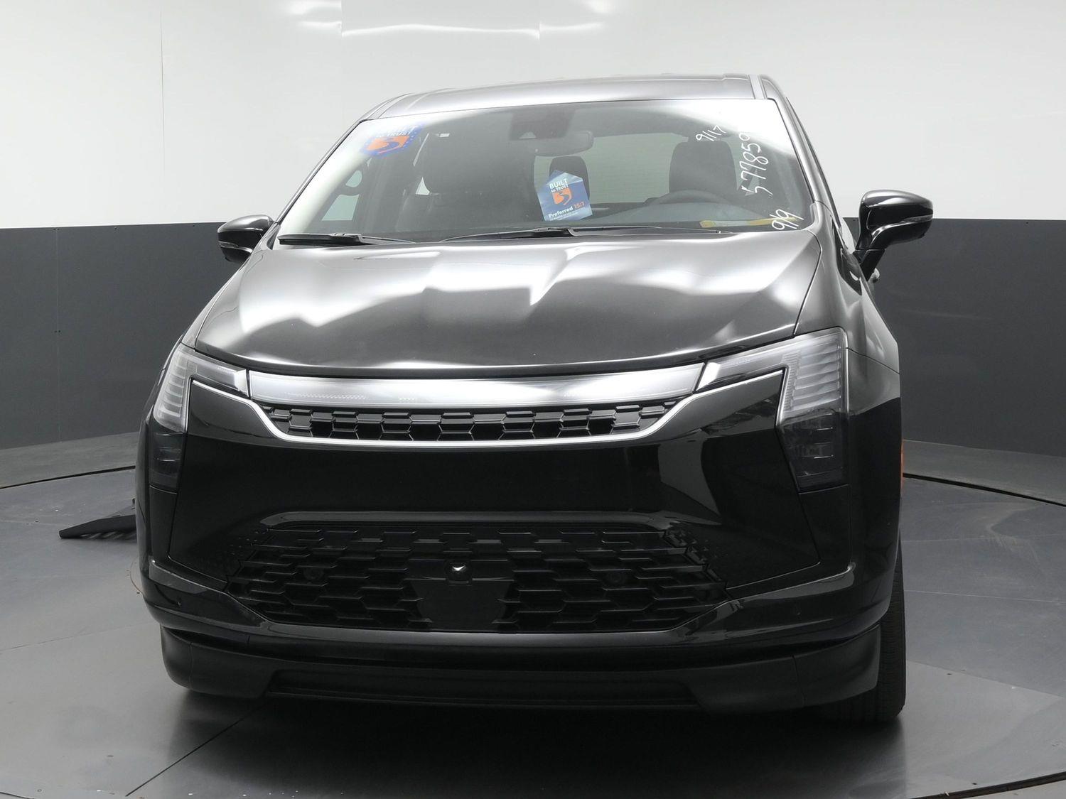 New 2027 Chrysler Pacifica Select