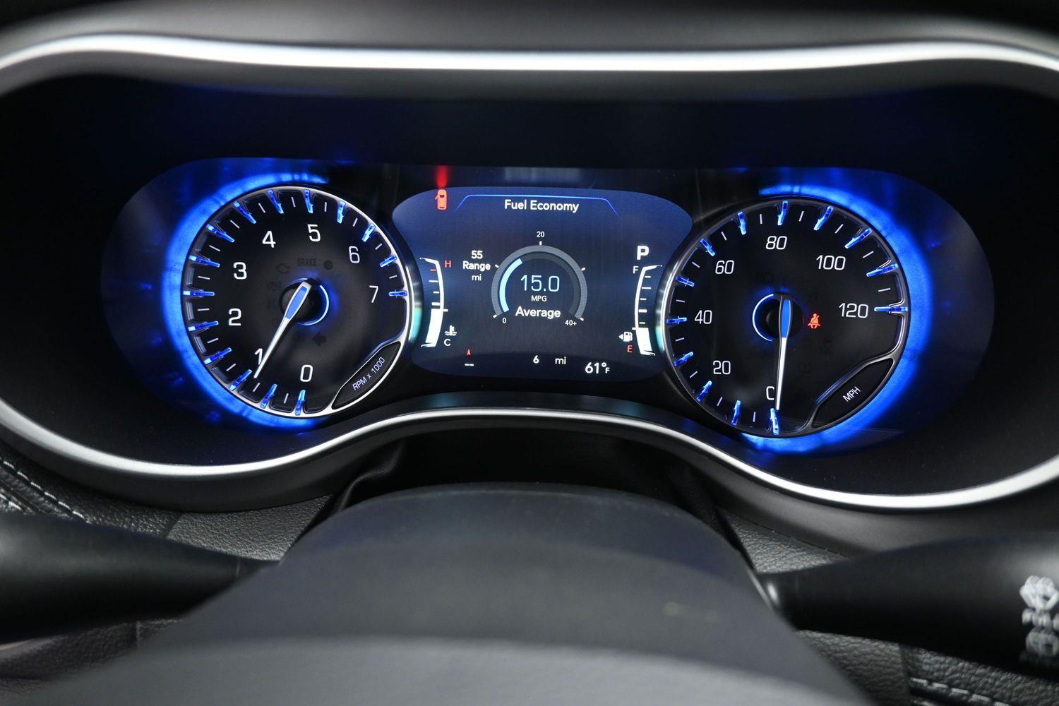 New 2027 Chrysler Pacifica Select