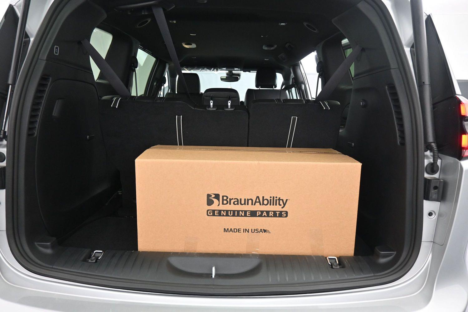 New 2026 Chrysler Pacifica Select