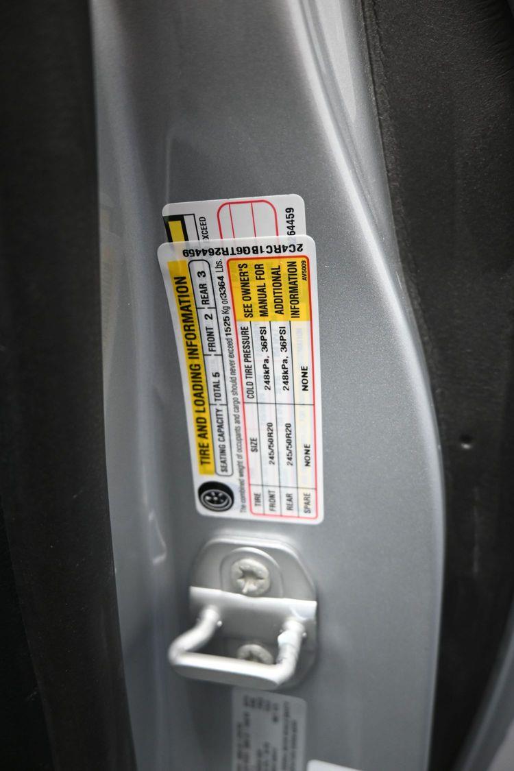 New 2026 Chrysler Pacifica Select