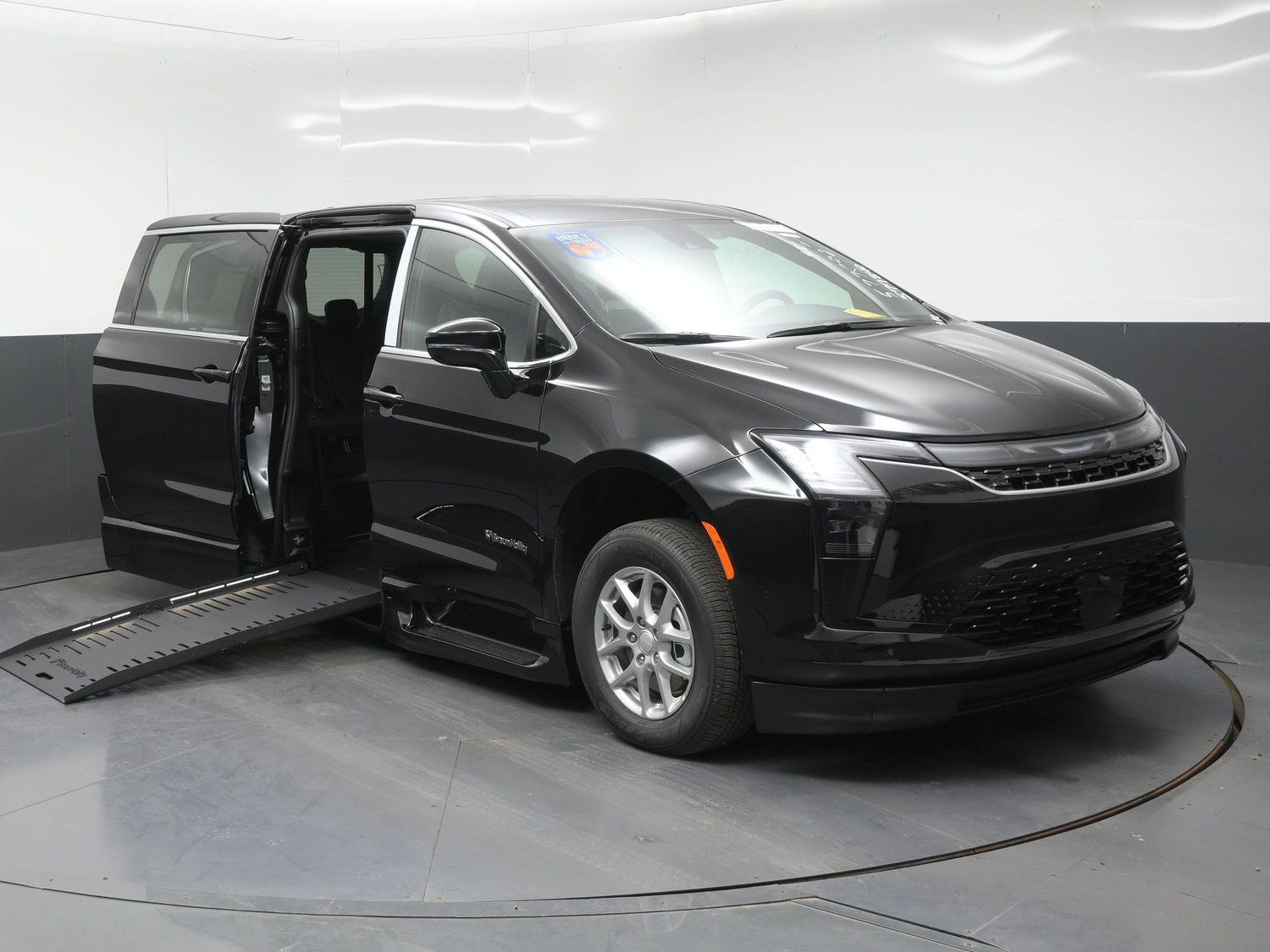 New 2027 Chrysler Pacifica Pacifica