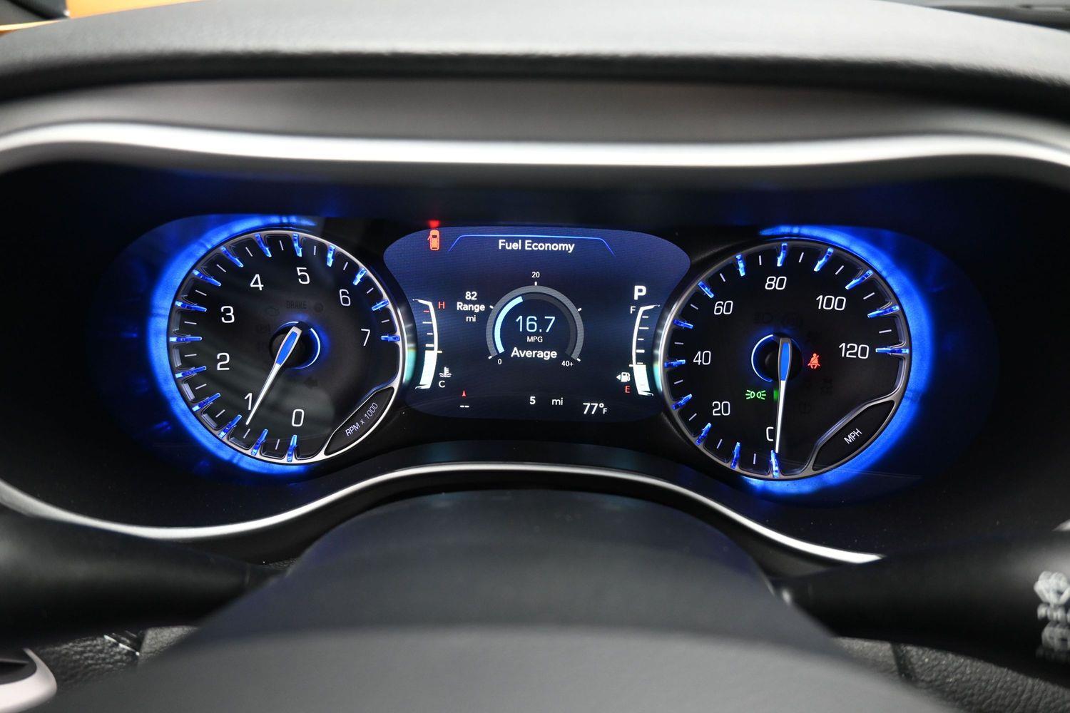 New 2027 Chrysler Pacifica Select