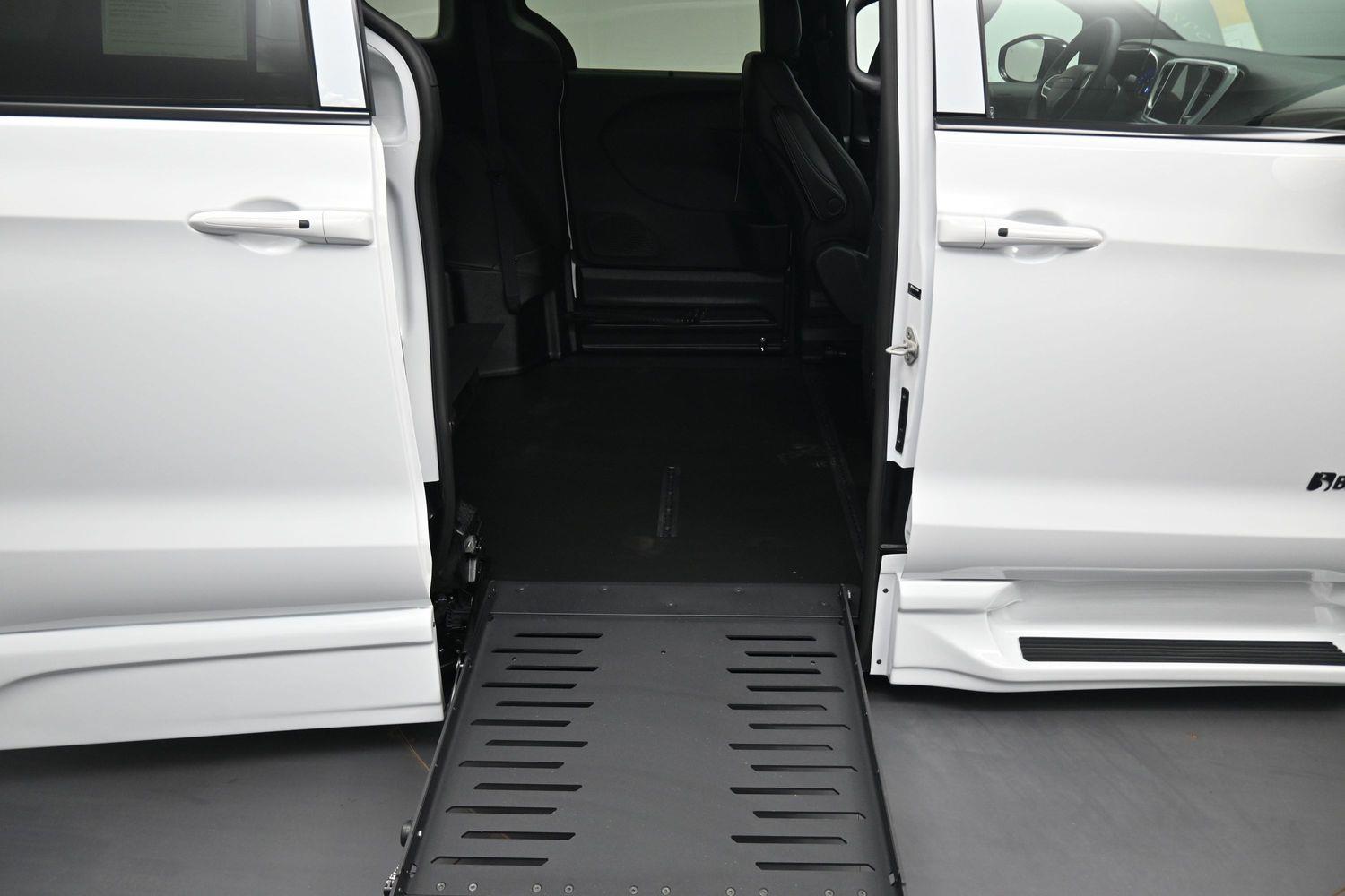 New 2027 Chrysler Pacifica Pacifica
