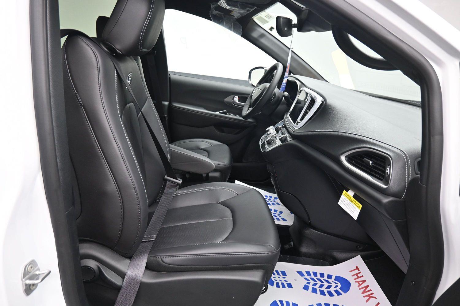 New 2027 Chrysler Pacifica Pacifica