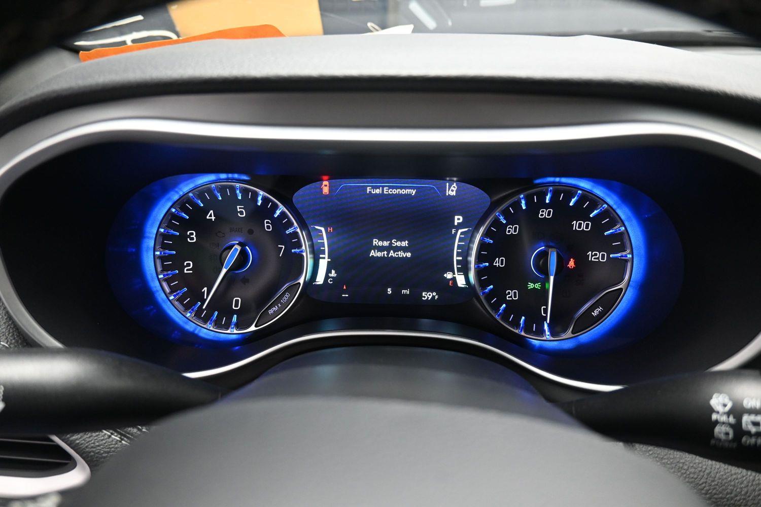 New 2027 Chrysler Pacifica Select