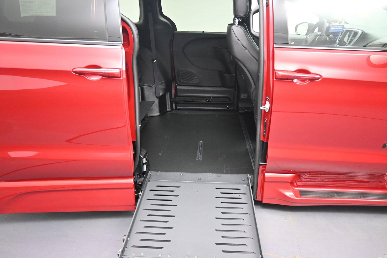 New 2027 Chrysler Pacifica Pacifica