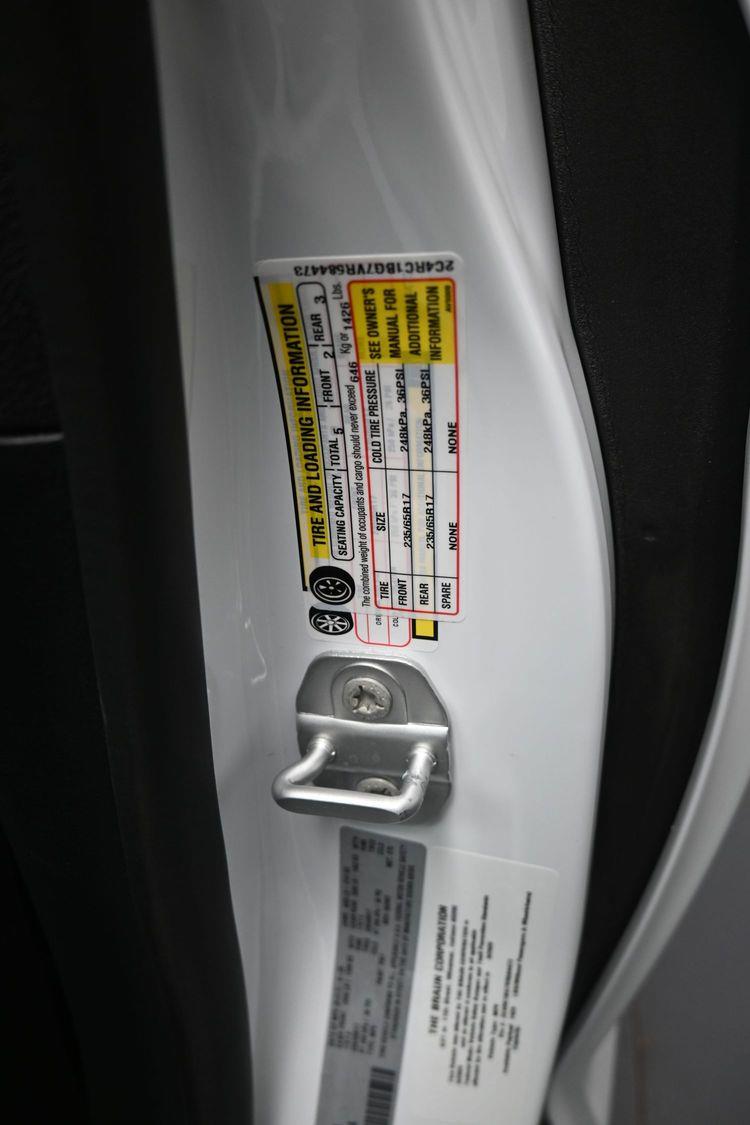 New 2027 Chrysler Pacifica Select