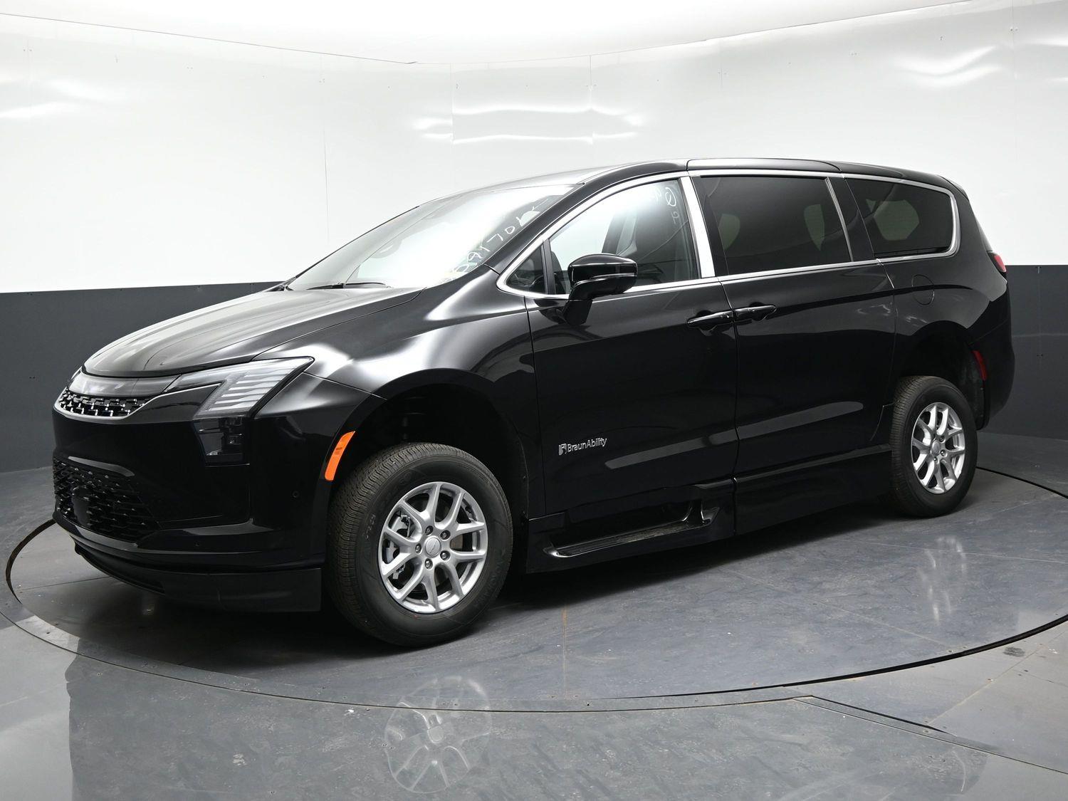 New 2027 Chrysler Pacifica Pacifica