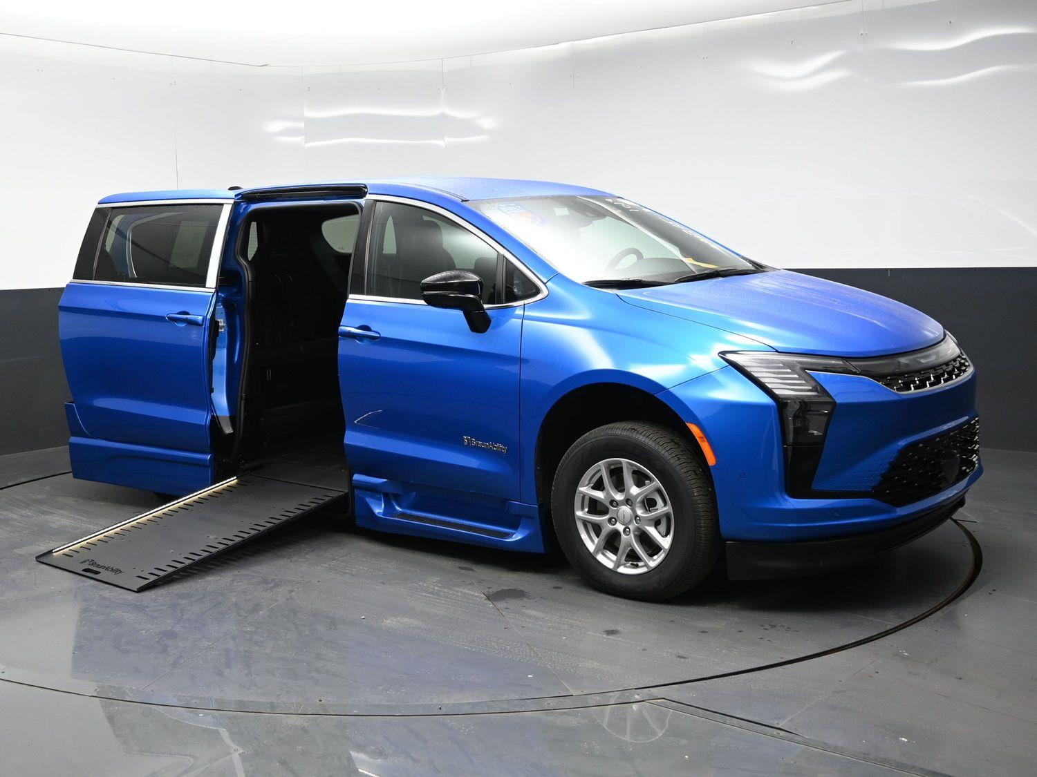 New 2027 Chrysler Pacifica Select
