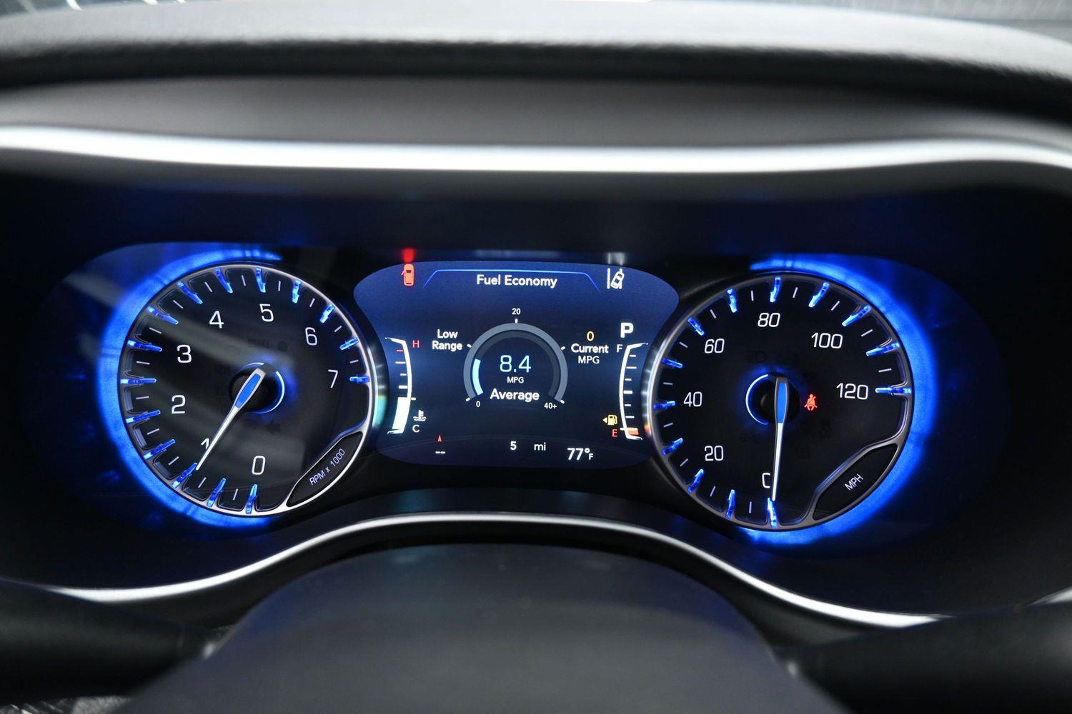 New 2027 Chrysler Pacifica Select