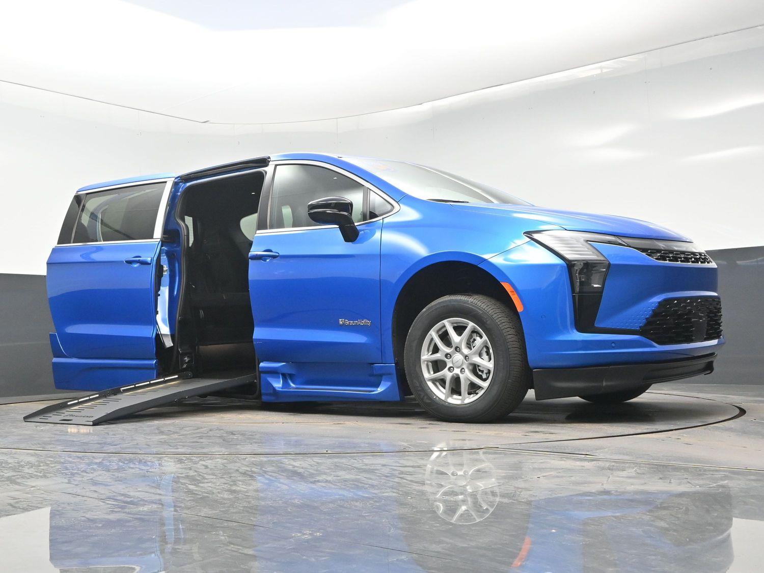 New 2027 Chrysler Pacifica Select