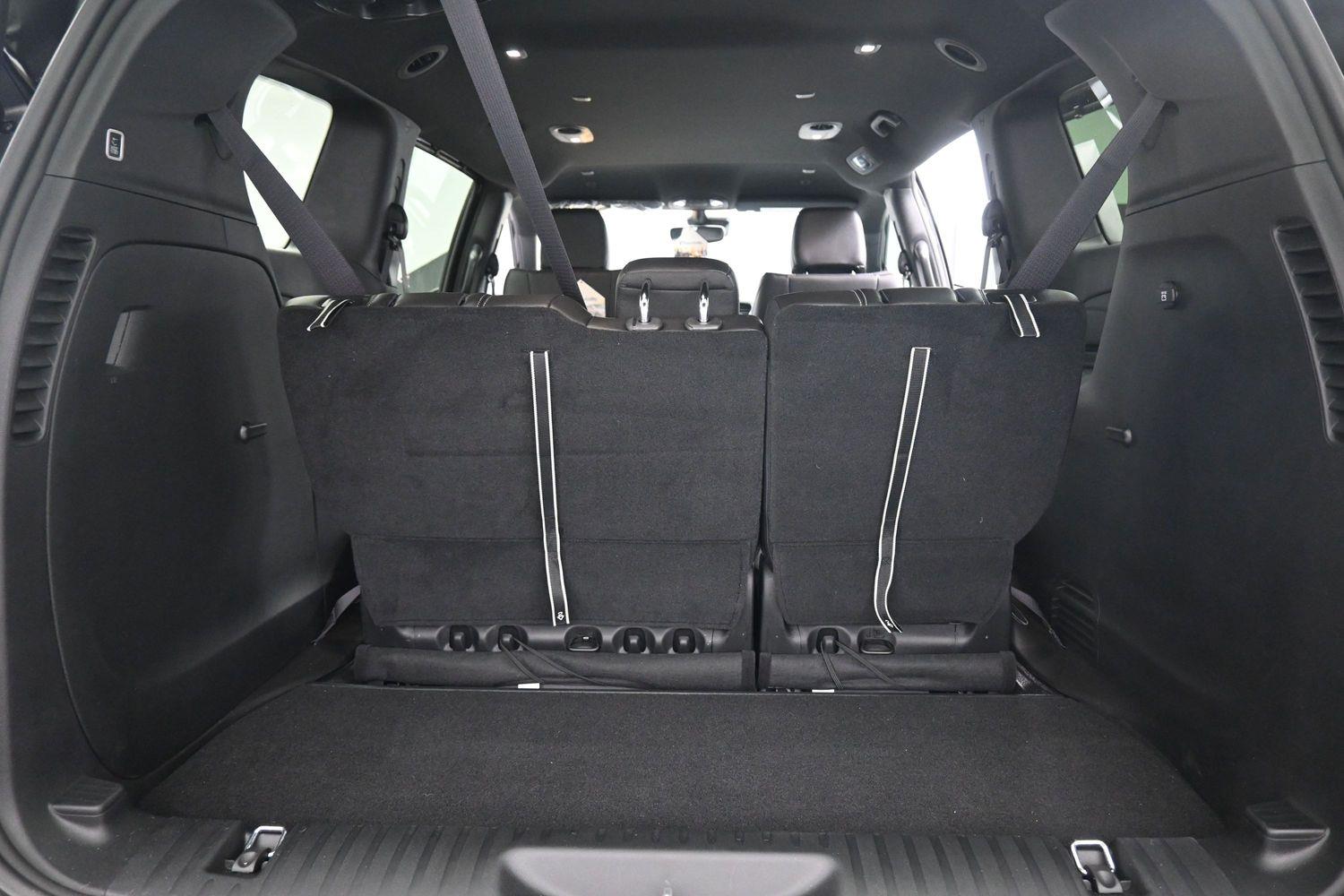 New 2027 Chrysler Pacifica Select