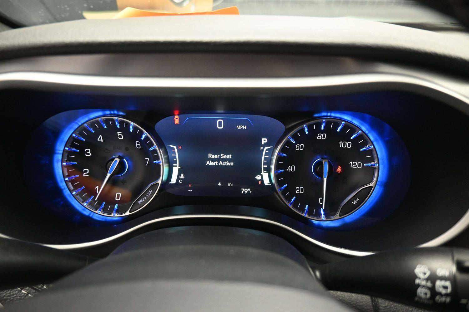 New 2026 Chrysler Pacifica Select