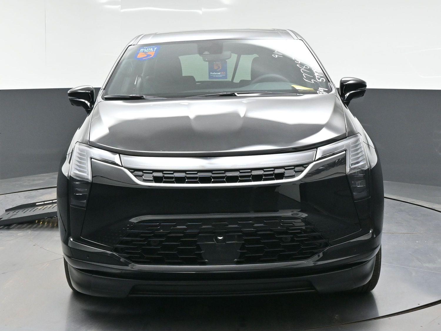 New 2027 Chrysler Pacifica Select