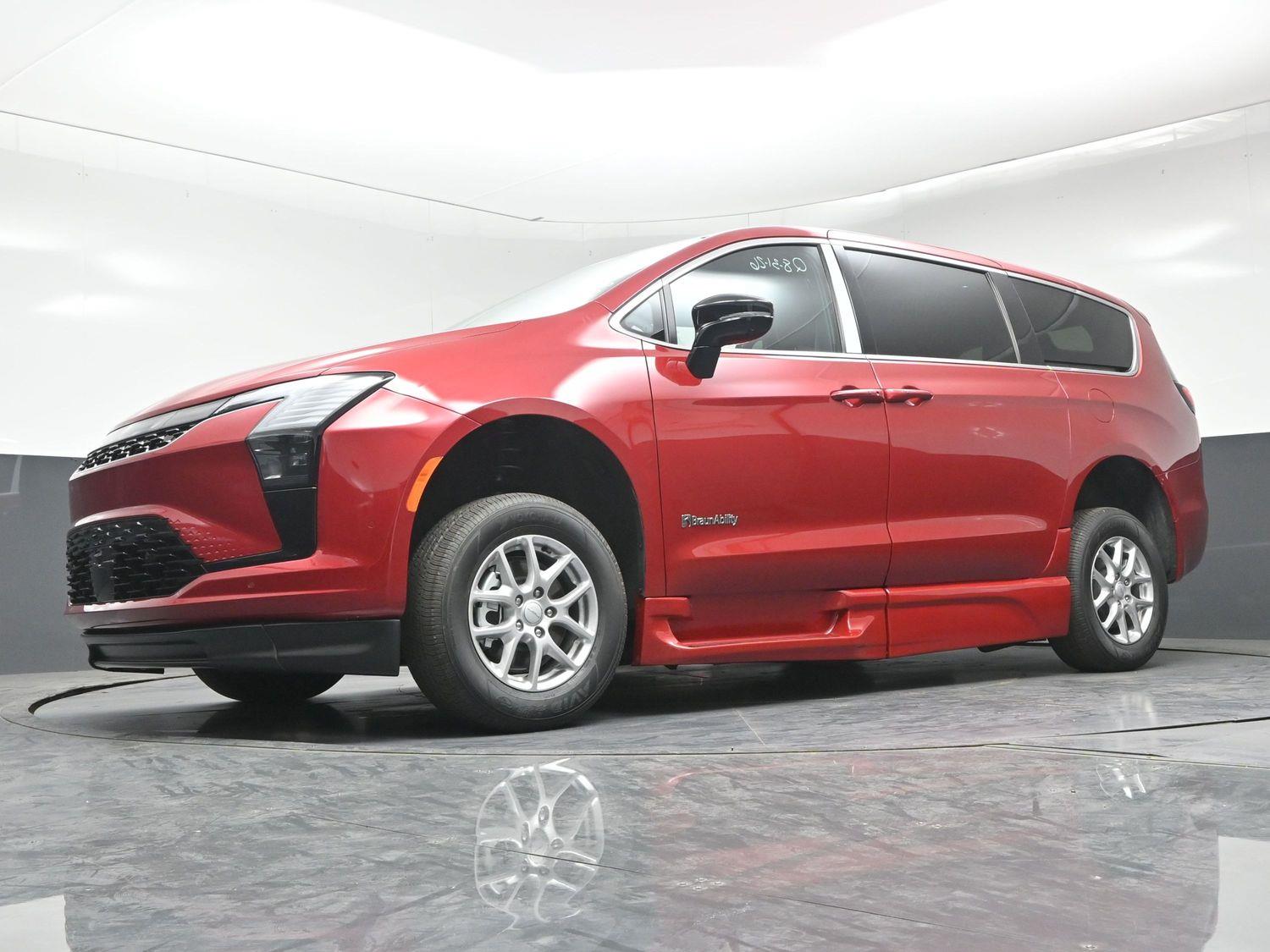 New 2027 Chrysler Pacifica Select