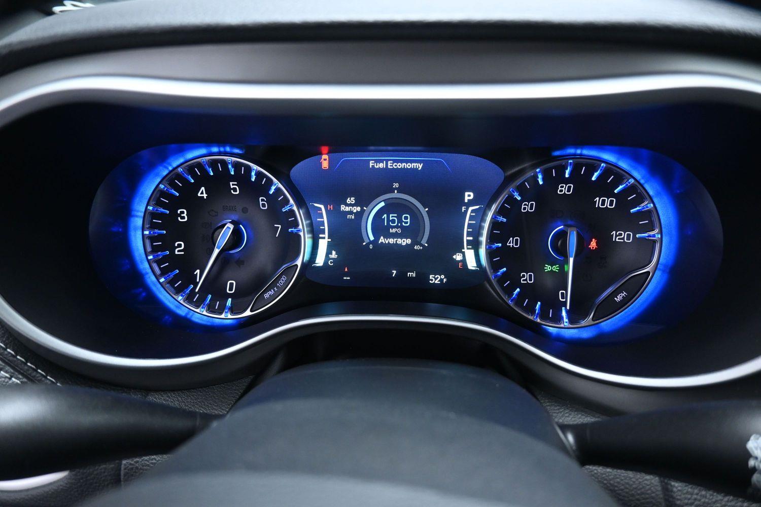 New 2027 Chrysler Pacifica Select