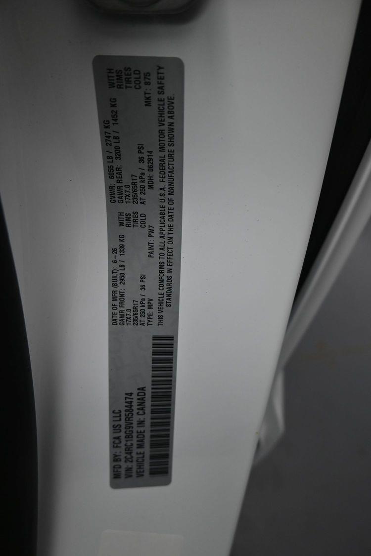 New 2027 Chrysler Pacifica Select