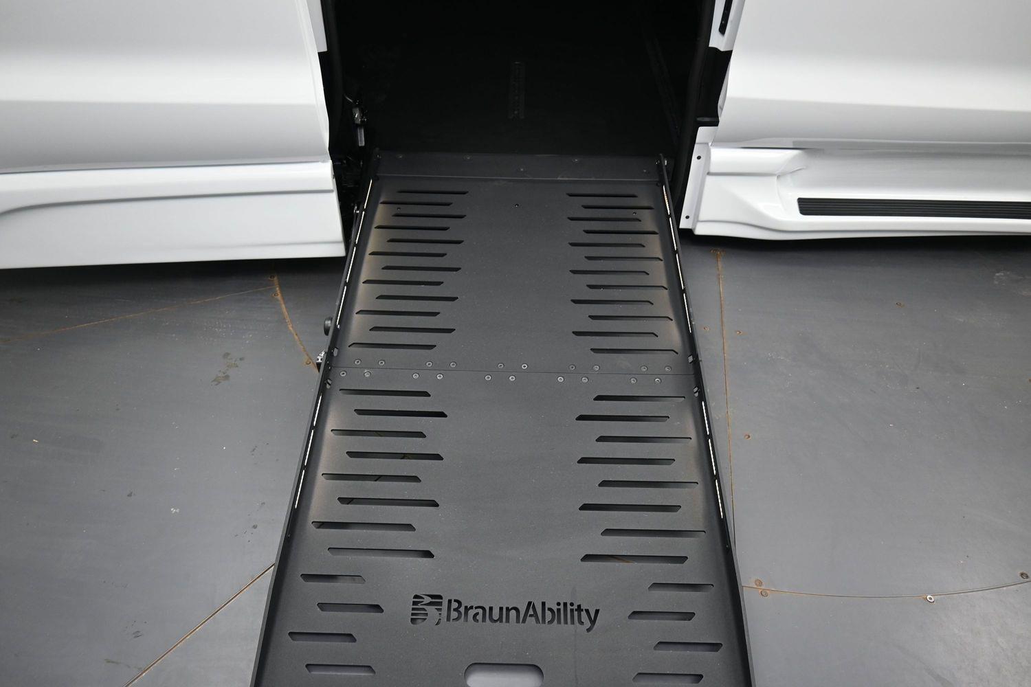 New 2027 Chrysler Pacifica Select