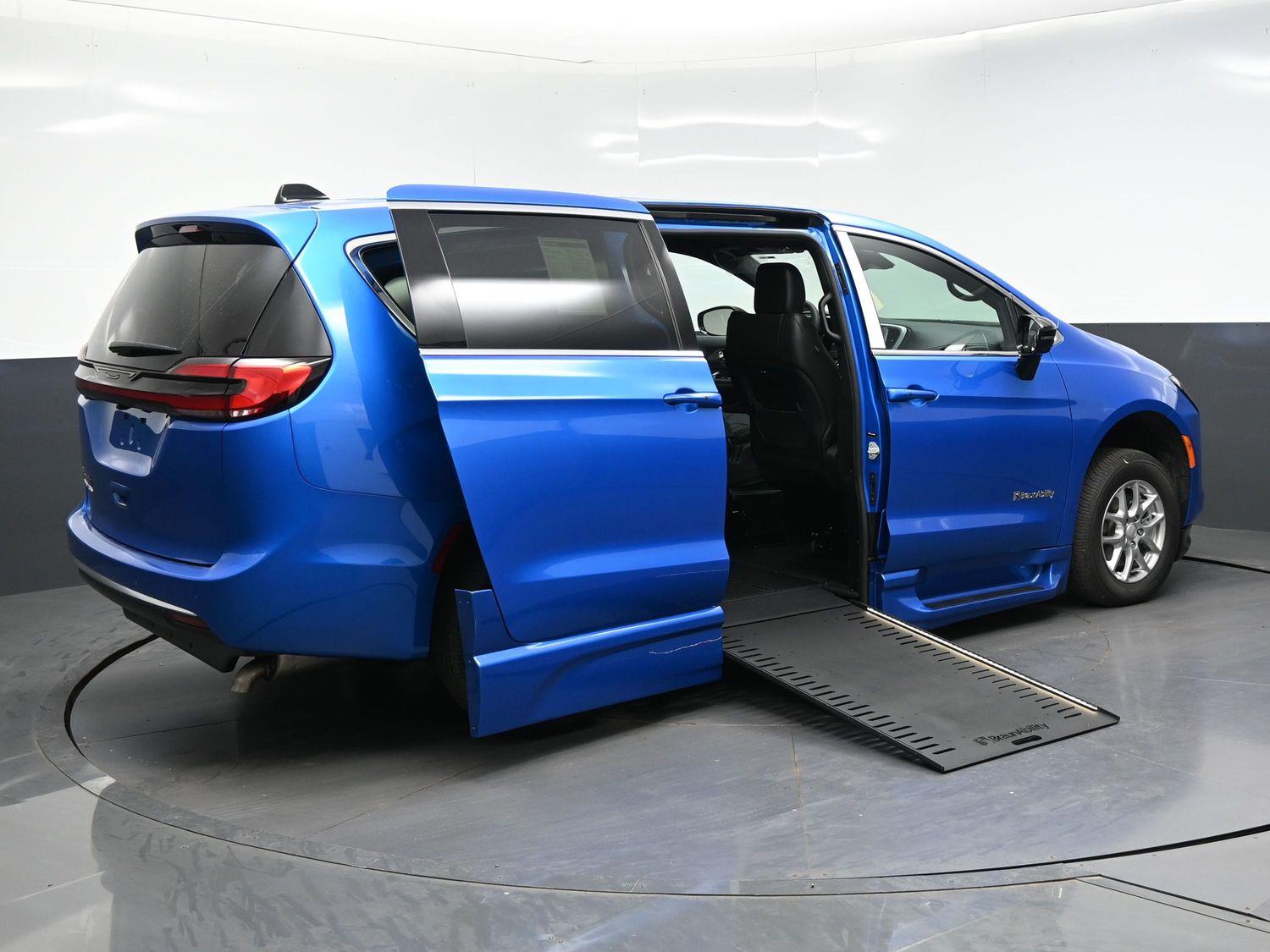 New 2027 Chrysler Pacifica Pacifica