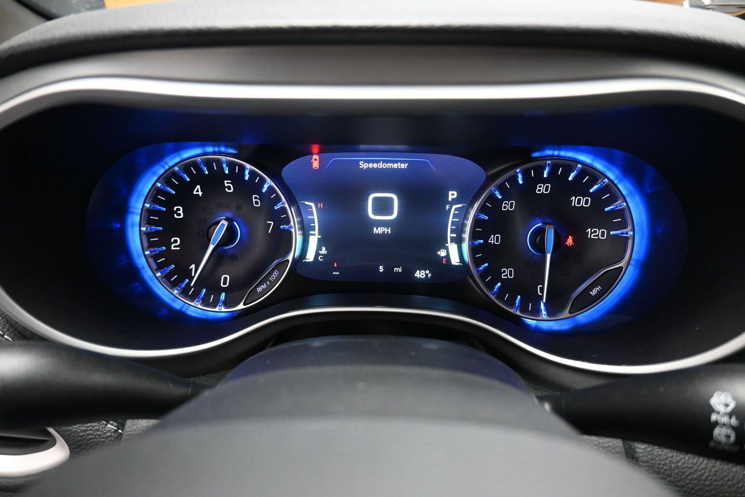 New 2027 Chrysler Pacifica Select