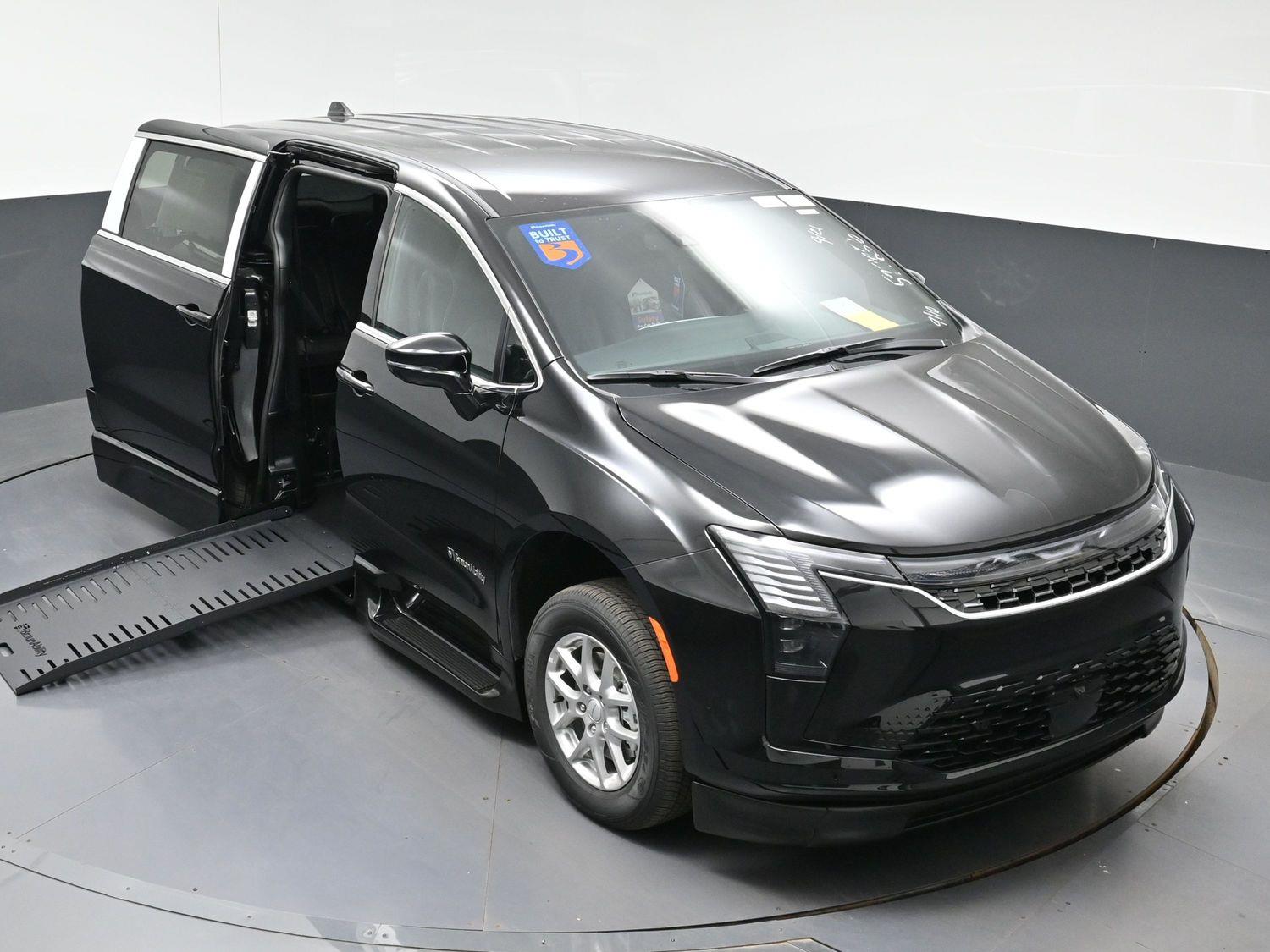 New 2027 Chrysler Pacifica Pacifica