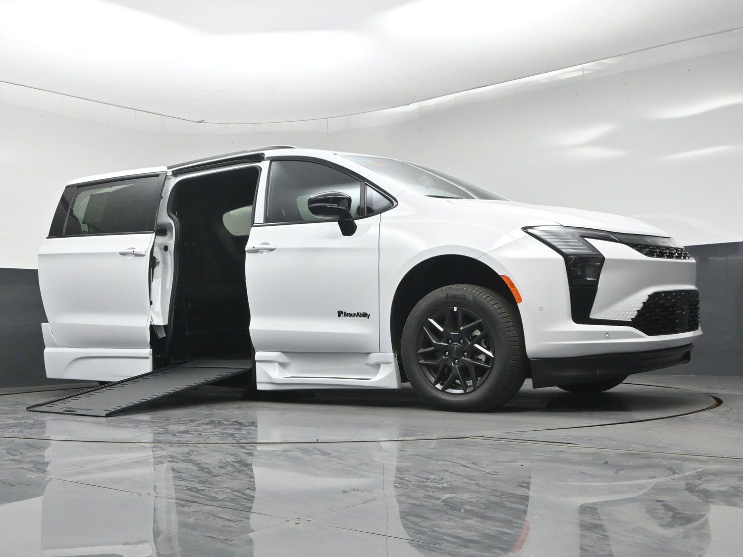 New 2027 Chrysler Pacifica Select