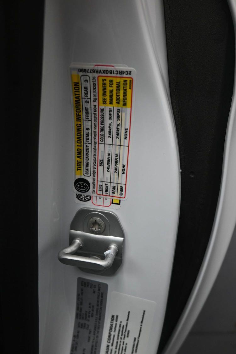 New 2027 Chrysler Pacifica Select