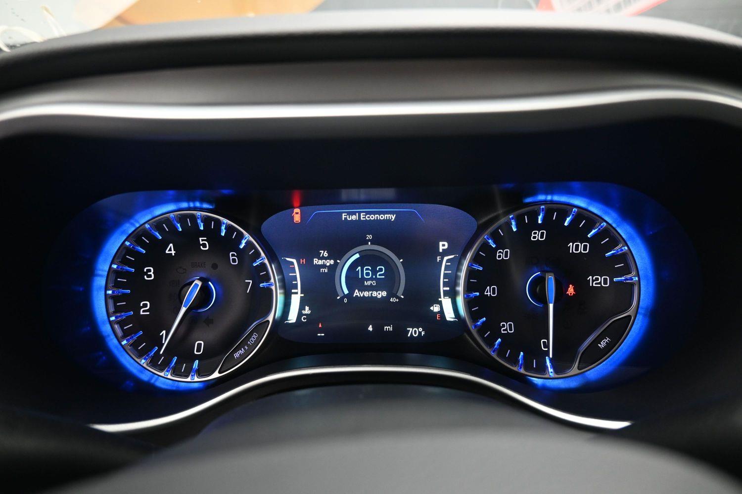 New 2027 Chrysler Pacifica LX