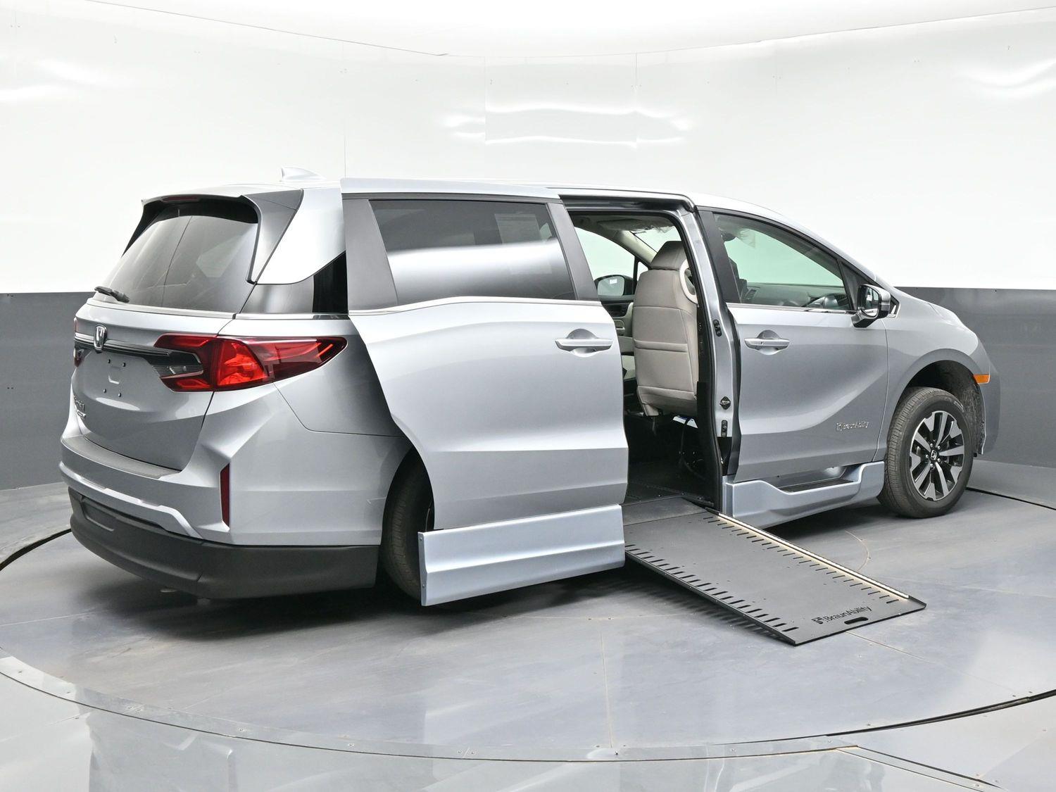 New 2026 Honda Odyssey EX-L