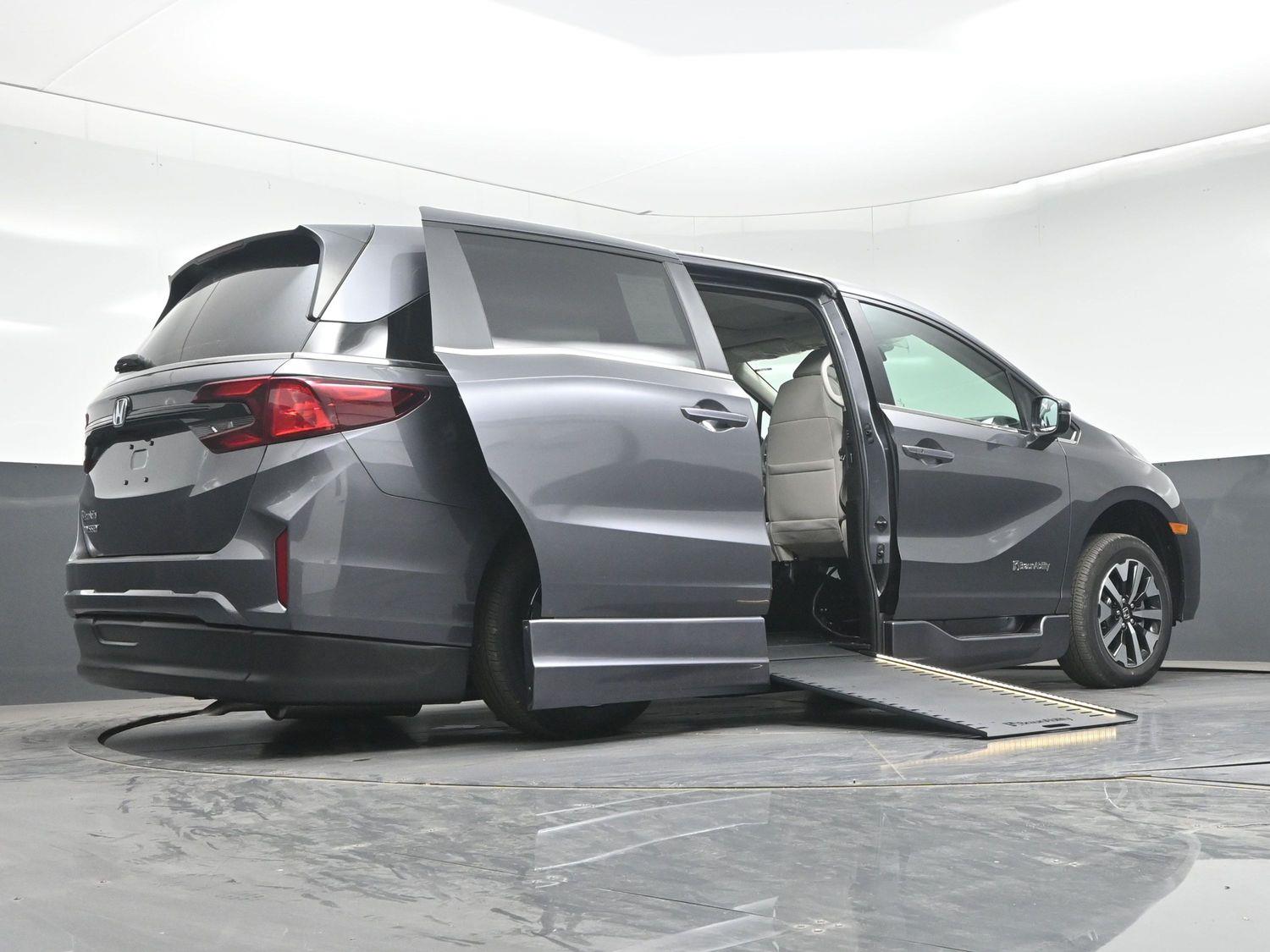 New 2026 Honda Odyssey EX-L
