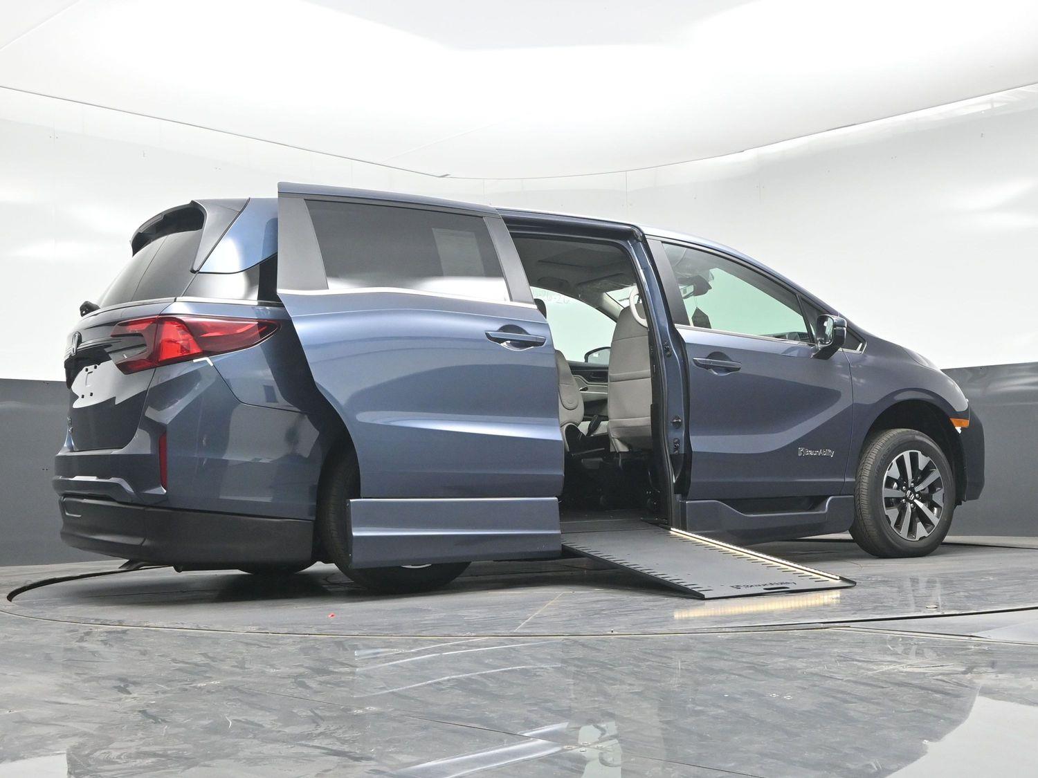 New 2026 Honda Odyssey EX-L