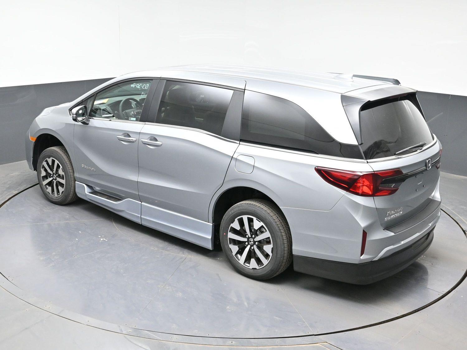 New 2026 Honda Odyssey EX-L