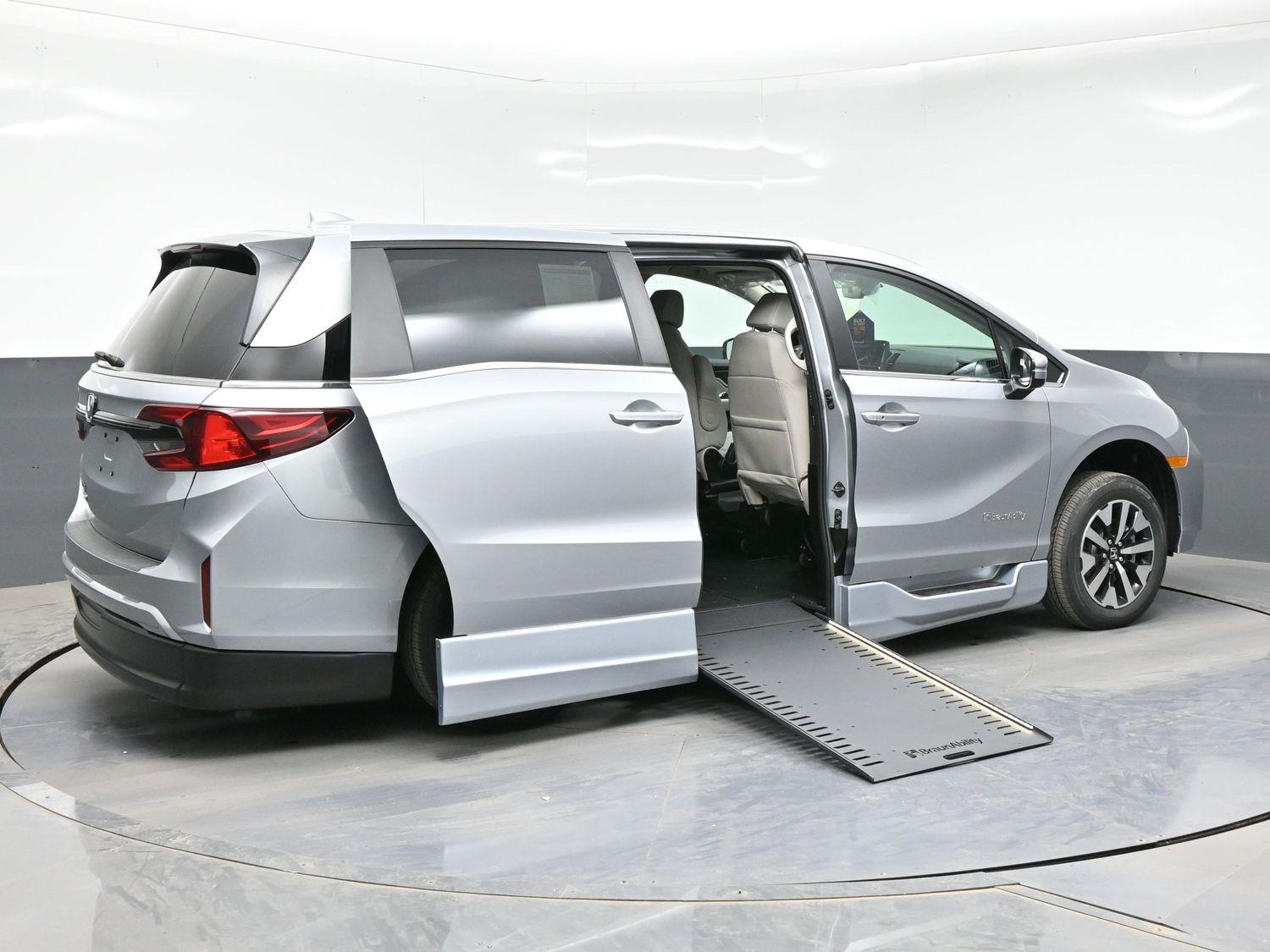New 2026 Honda Odyssey EX-L