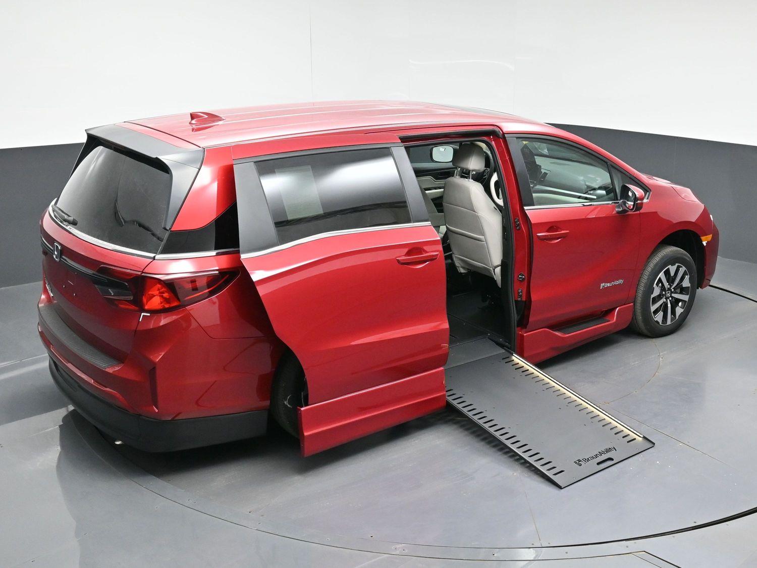 New 2026 Honda Odyssey EX-L
