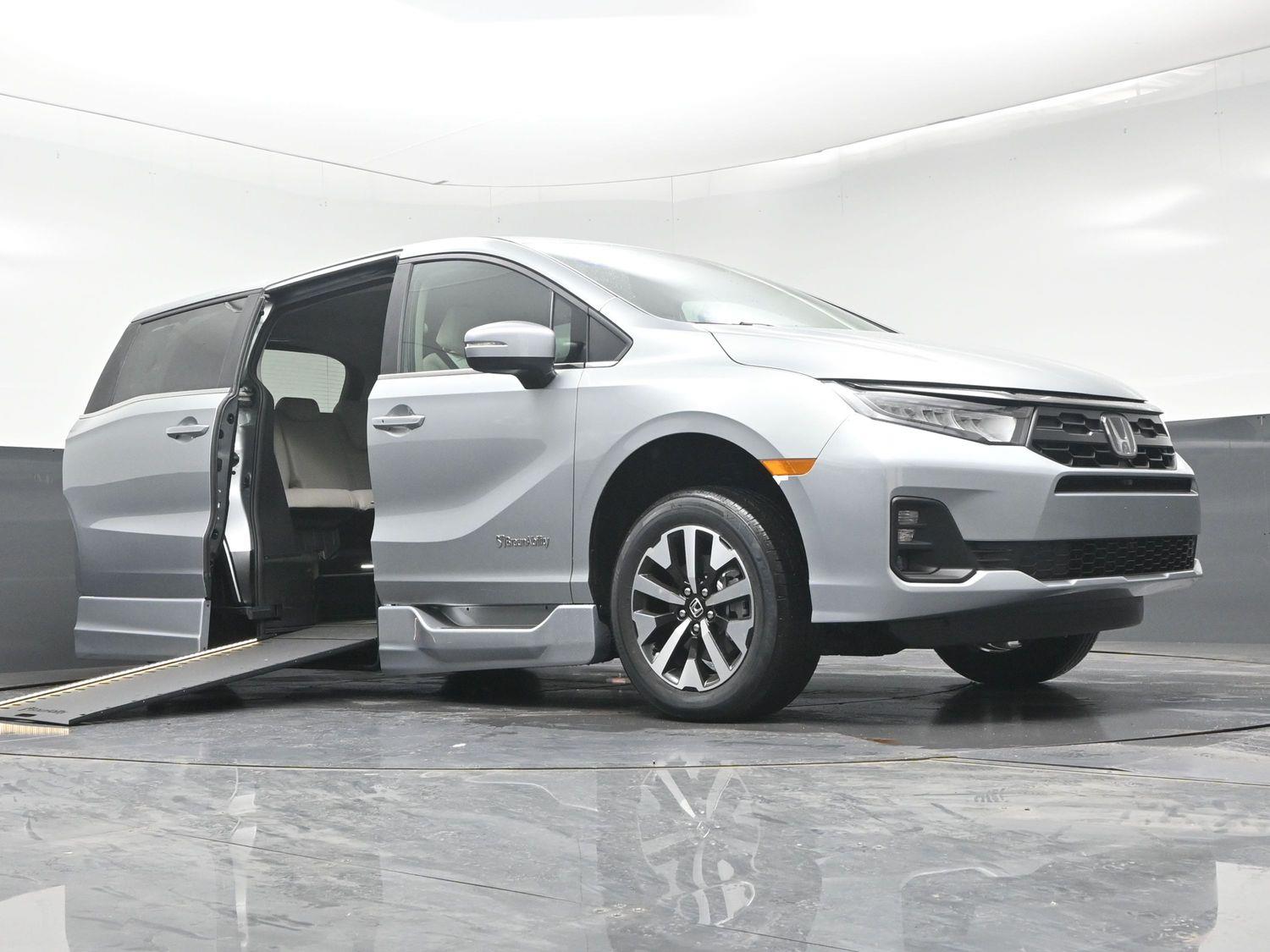 New 2026 Honda Odyssey EX-L