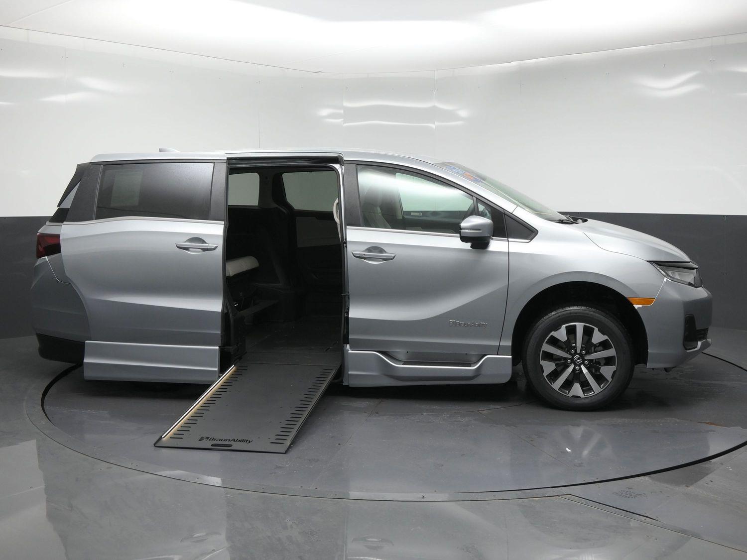 New 2026 Honda Odyssey EX-L