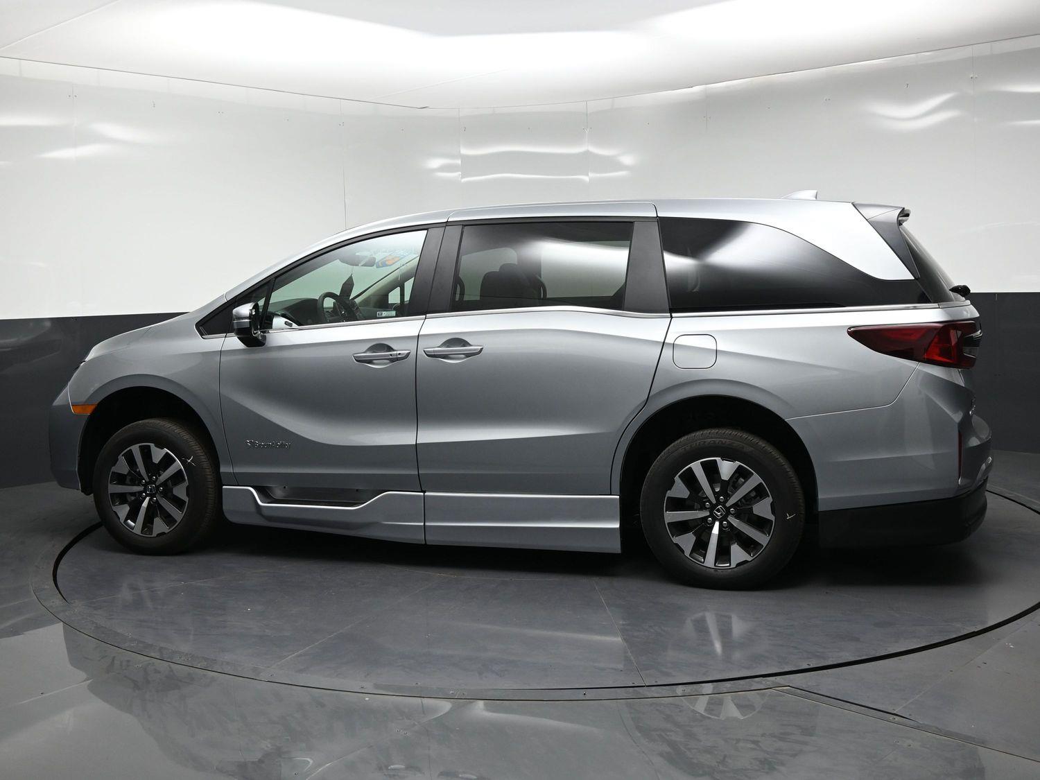 New 2026 Honda Odyssey EX-L