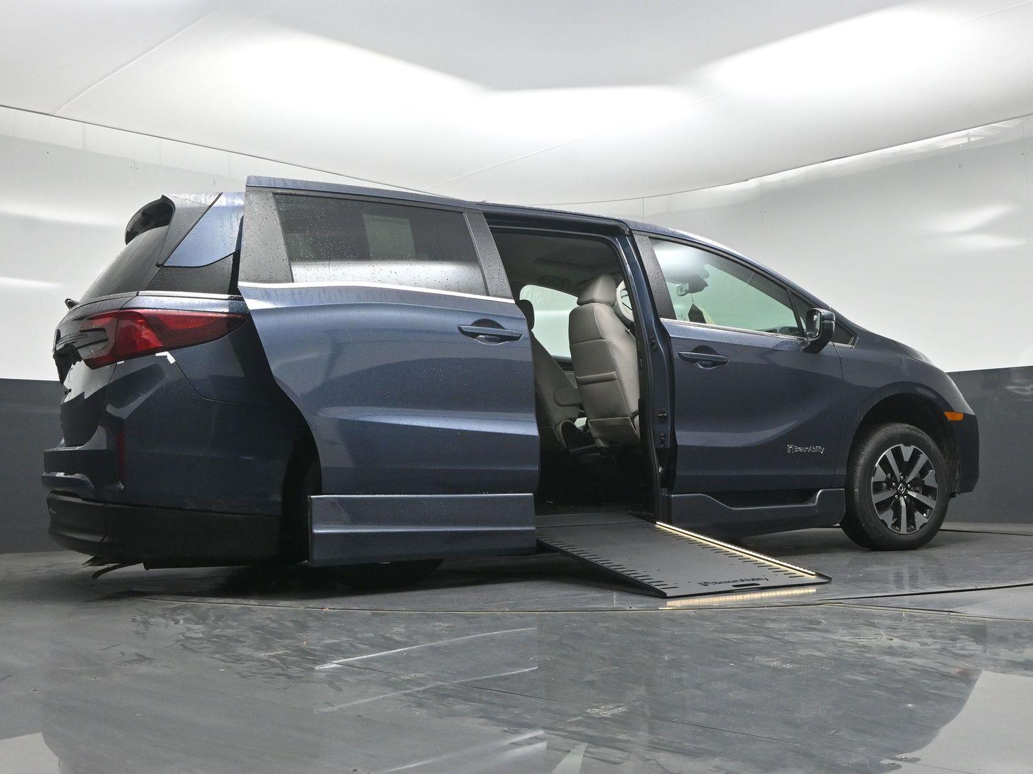 New 2026 Honda Odyssey EX-L