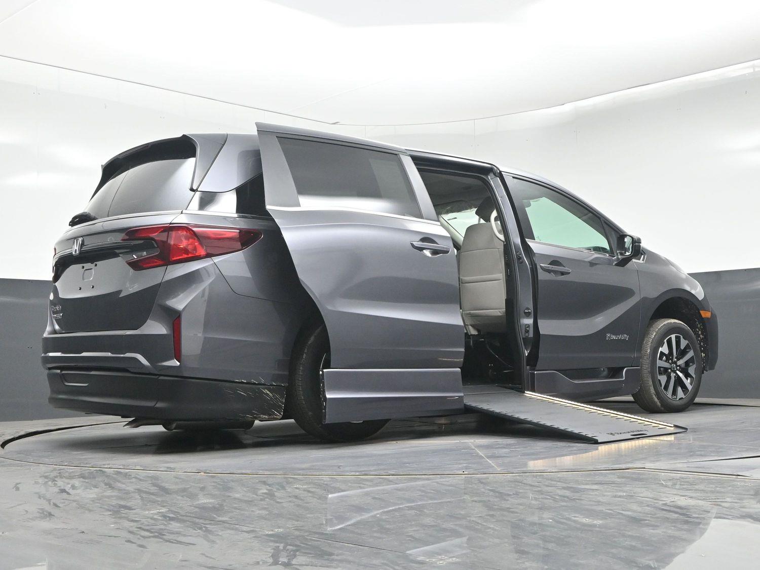 New 2026 Honda Odyssey EX-L