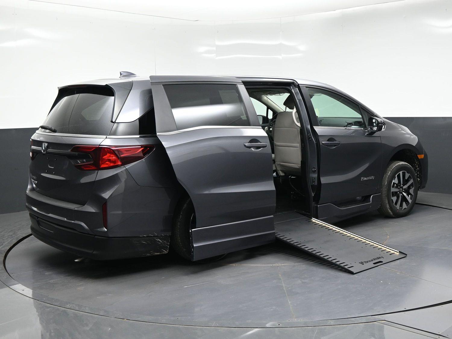 New 2026 Honda Odyssey EX-L
