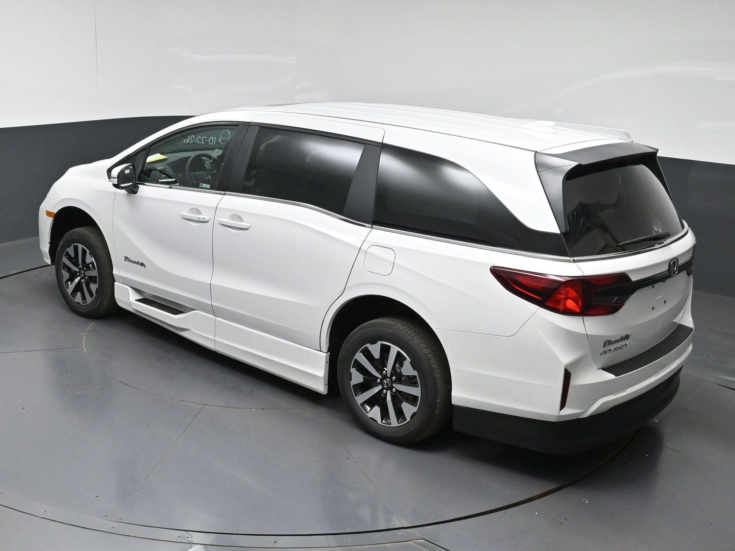 New 2026 Honda Odyssey EX-L