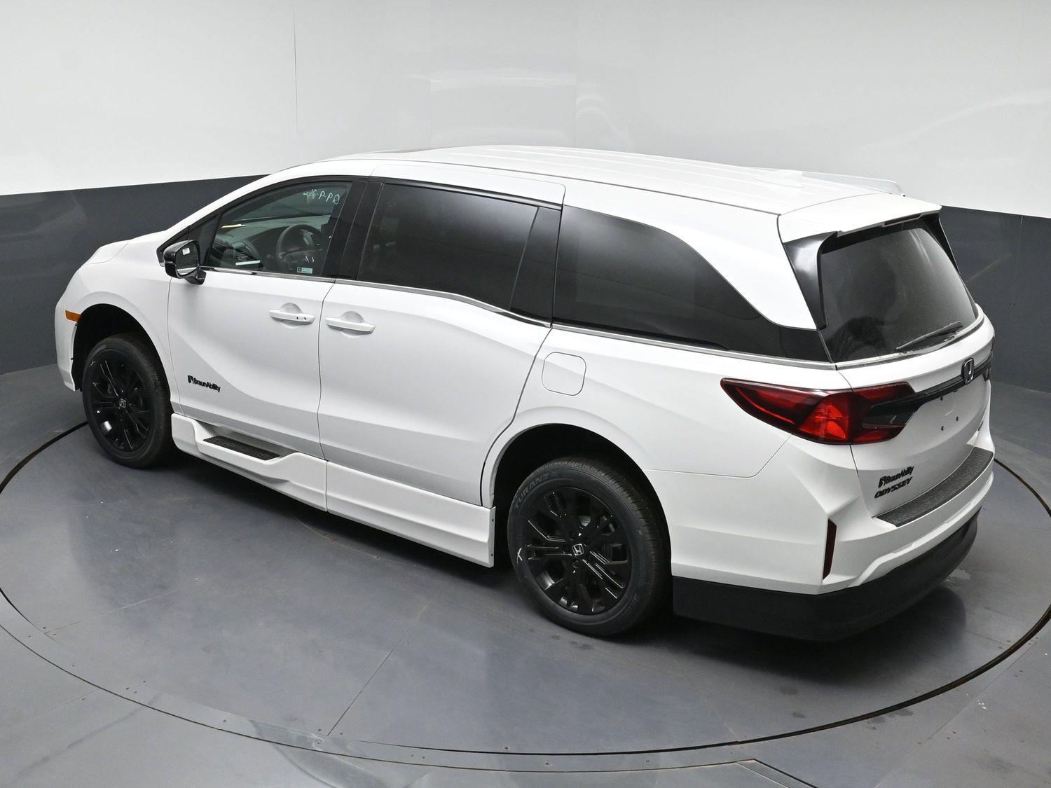 New 2026 Honda Odyssey Sport