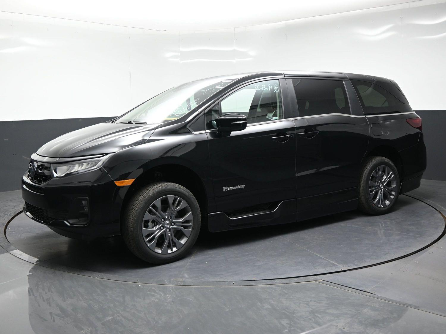 New 2026 Honda Odyssey Trg- Touring