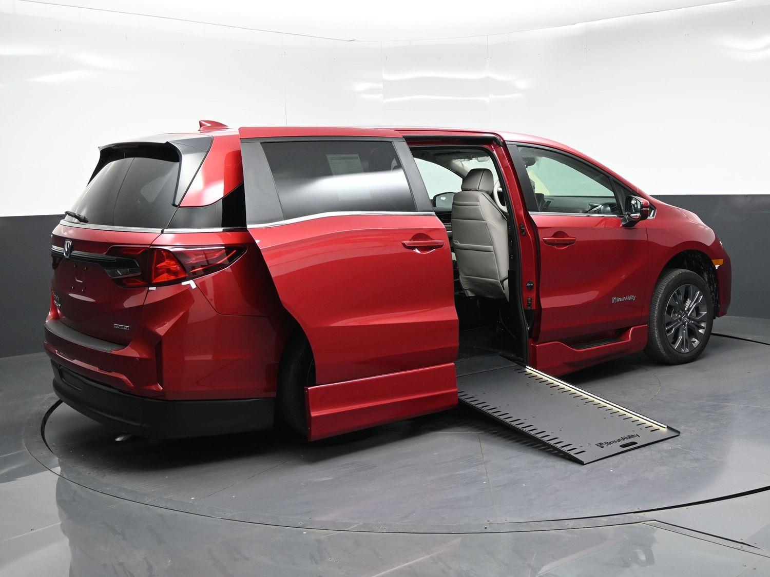 New 2026 Honda Odyssey Trg- Touring