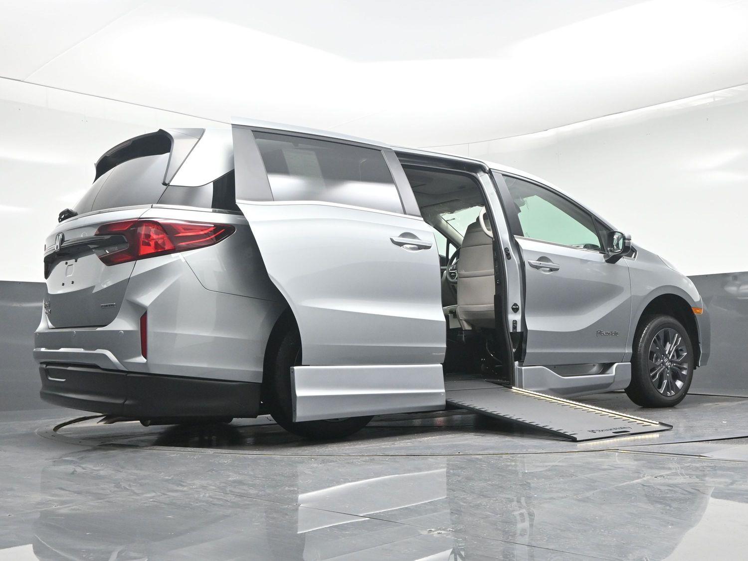 New 2026 Honda Odyssey Trg- Touring