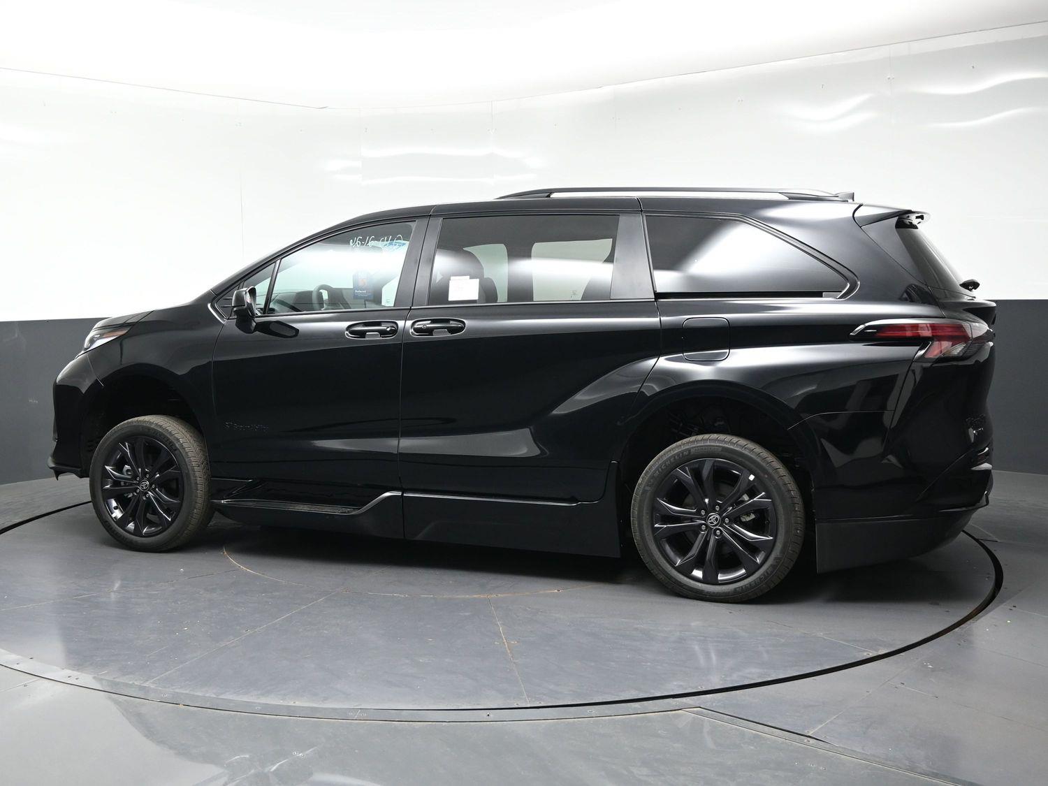 New 2026 Toyota Sienna Sport