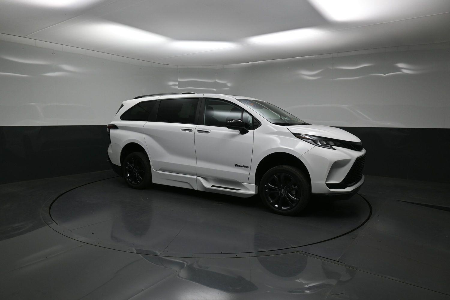 New 2026 Toyota Sienna Sport
